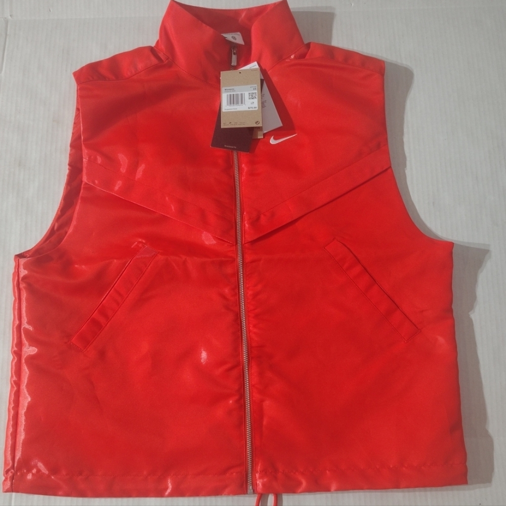 Nike‎ Women's Windrunner Vest Picante Red Size XS